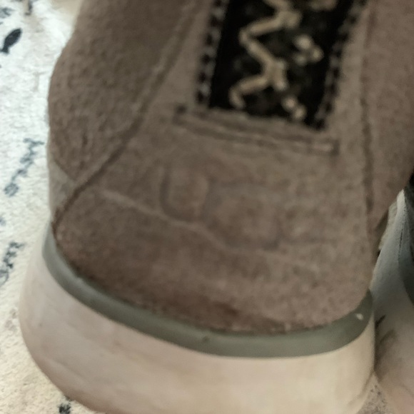 UGG mens Grey ankle shoes size 10 - Picture 5 of 14